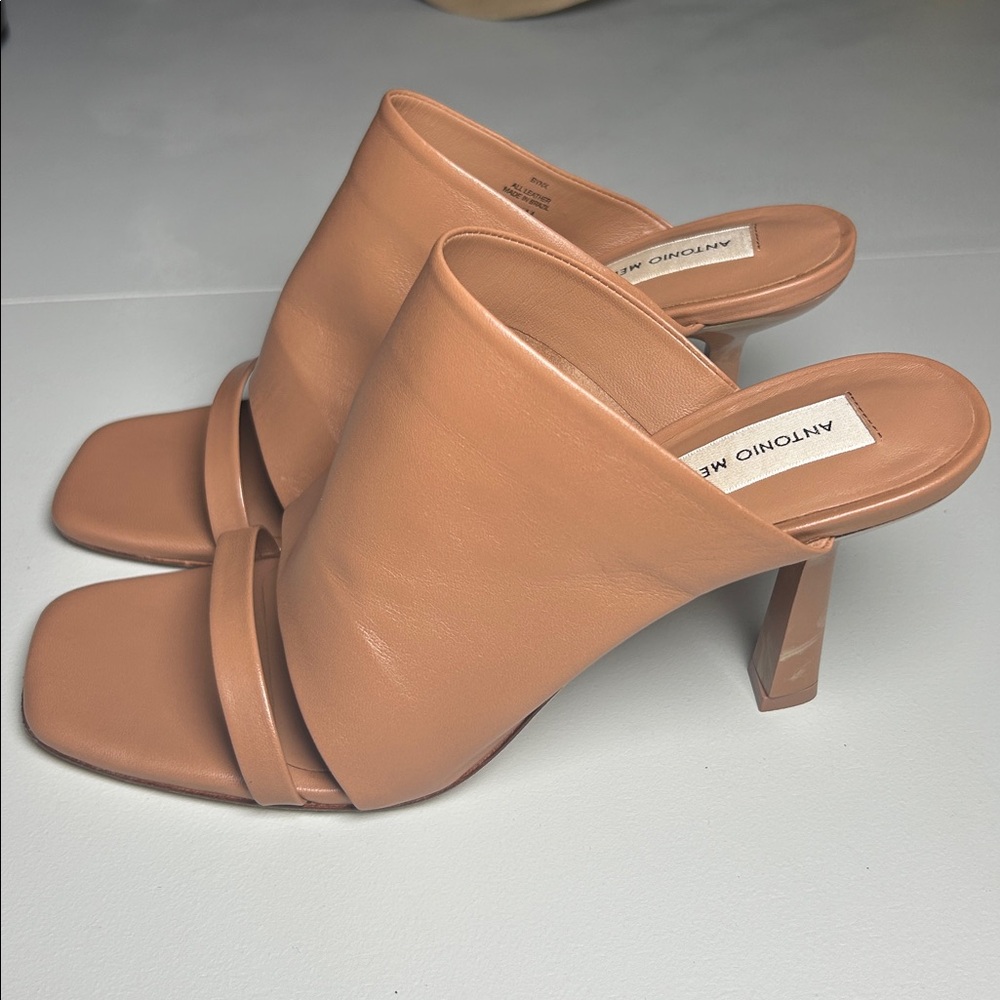 Antonio Melani Shoes Women's Size 8.5 BYNX Leather Heels Sandals Dressy Mules